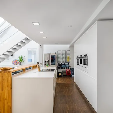 Luxus Penthouse Am Kurfuerstendamm * برلين