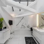 Luxus Penthouse Am Kurfuerstendamm Lejlighed