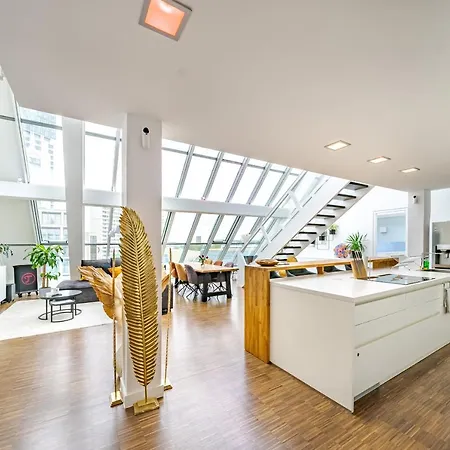 Апартаменты Luxus Penthouse Am Kurfuerstendamm