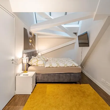 Luxus Penthouse Am Kurfuerstendamm Апартаменты *