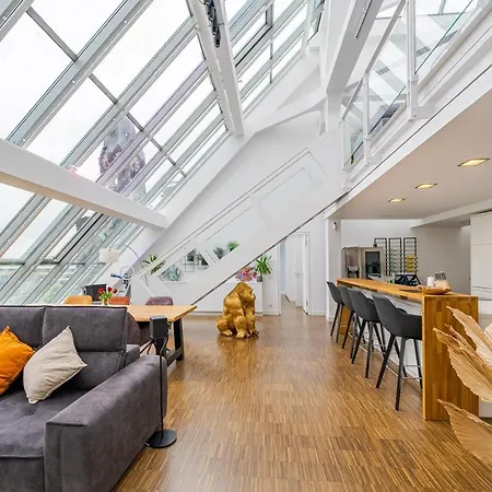 Luxus Penthouse Am Kurfuerstendamm Lägenhet *