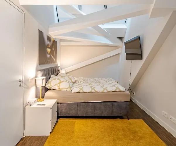 Luxus Penthouse Am Kurfuerstendamm Lägenhet *